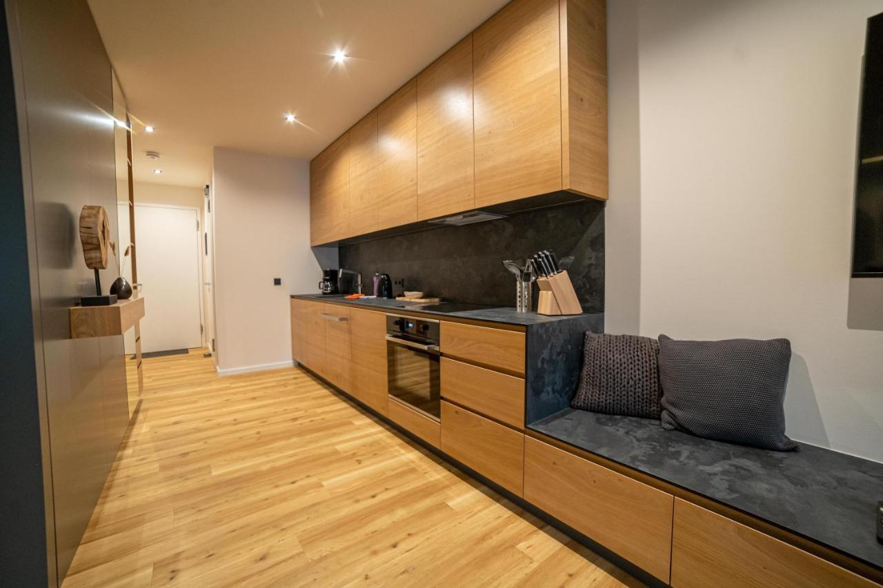 Full House Premium Apartments יינה מראה חיצוני תמונה