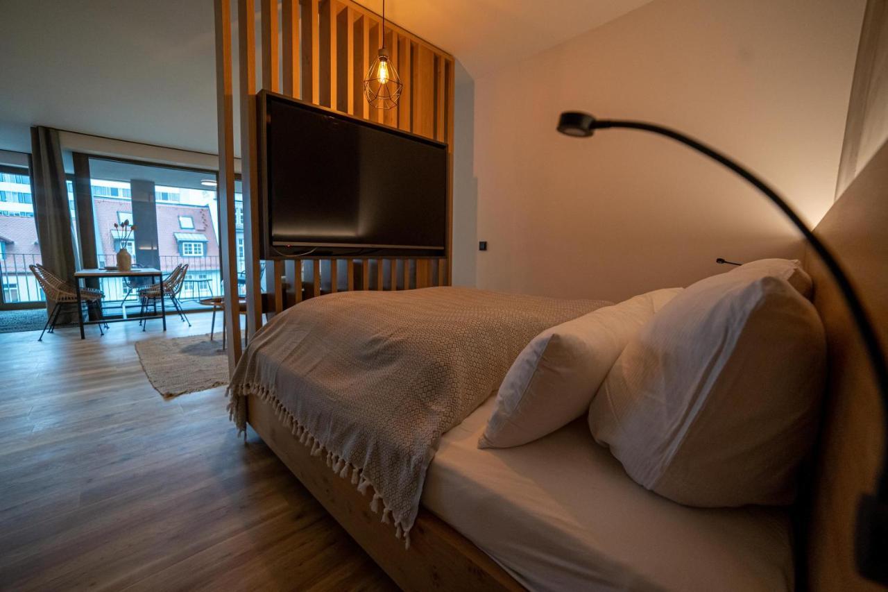Full House Premium Apartments יינה מראה חיצוני תמונה