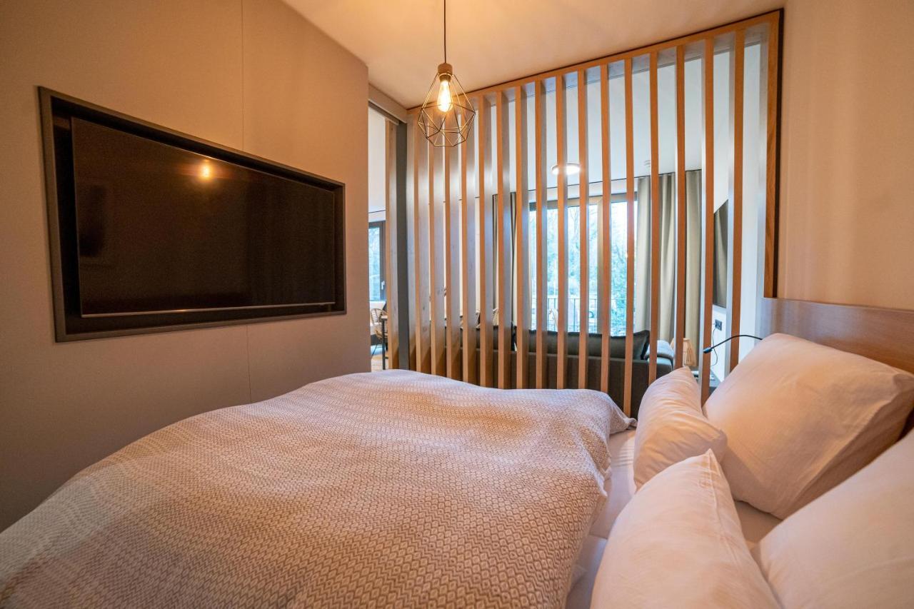 Full House Premium Apartments יינה מראה חיצוני תמונה