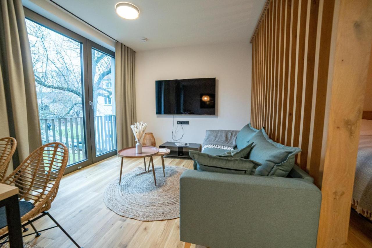 Full House Premium Apartments יינה מראה חיצוני תמונה