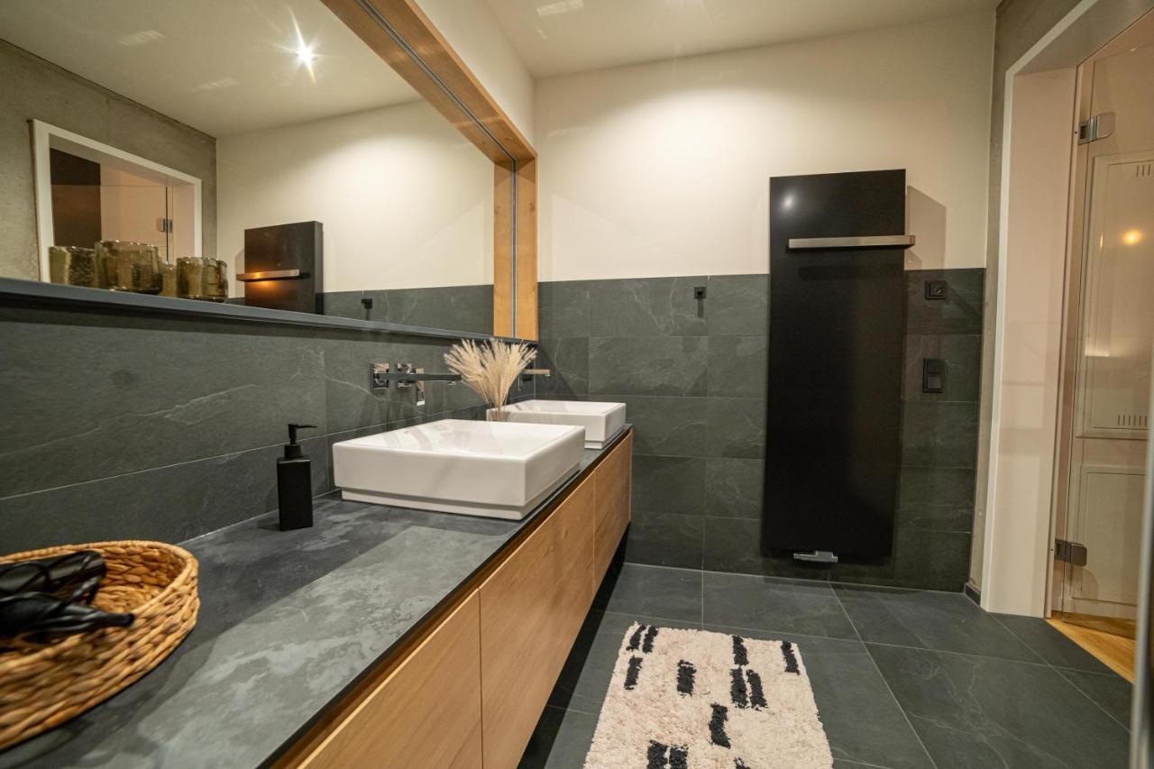 Full House Premium Apartments יינה מראה חיצוני תמונה