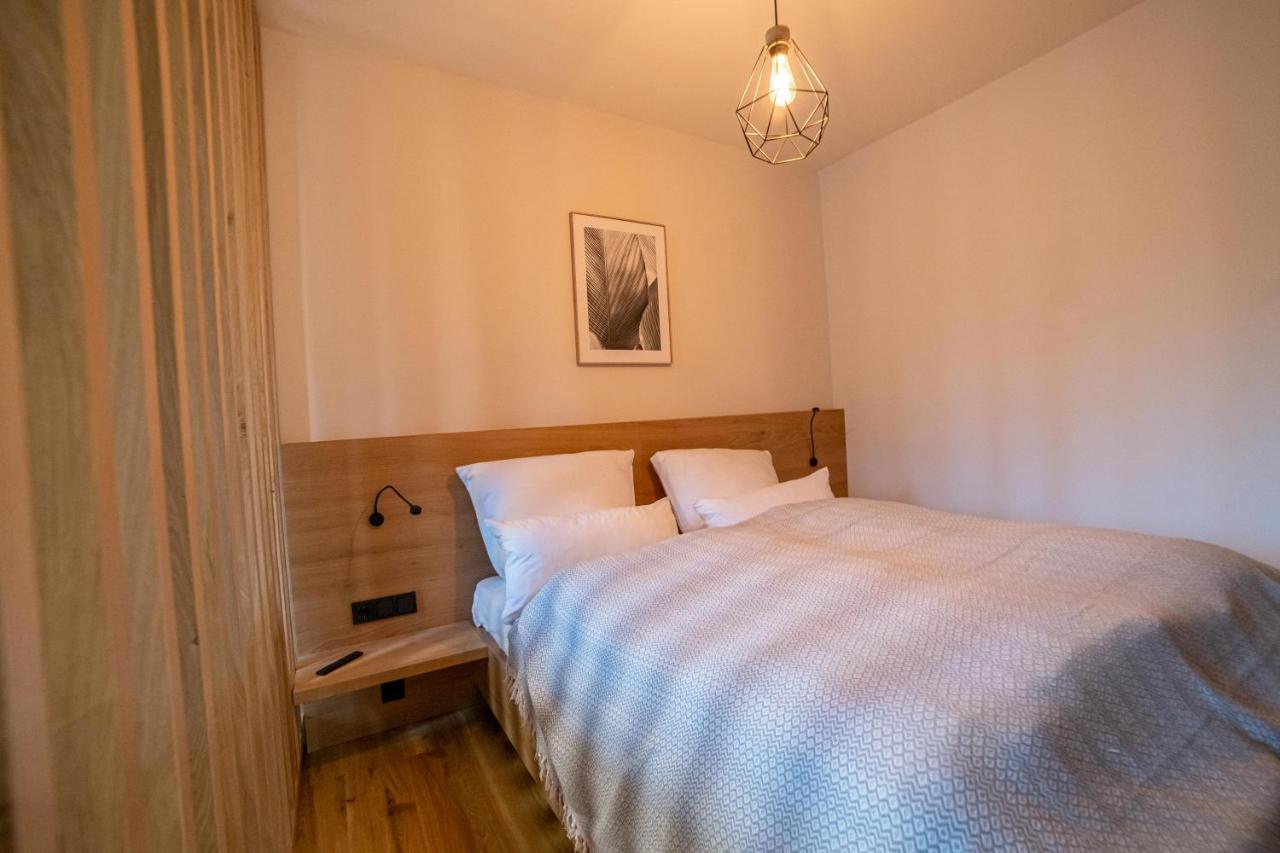 Full House Premium Apartments יינה חדר תמונה